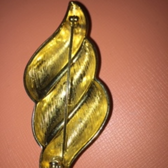 Signed Napier Pin Brooch Shiny Gold Tone - Picture 6 of 6